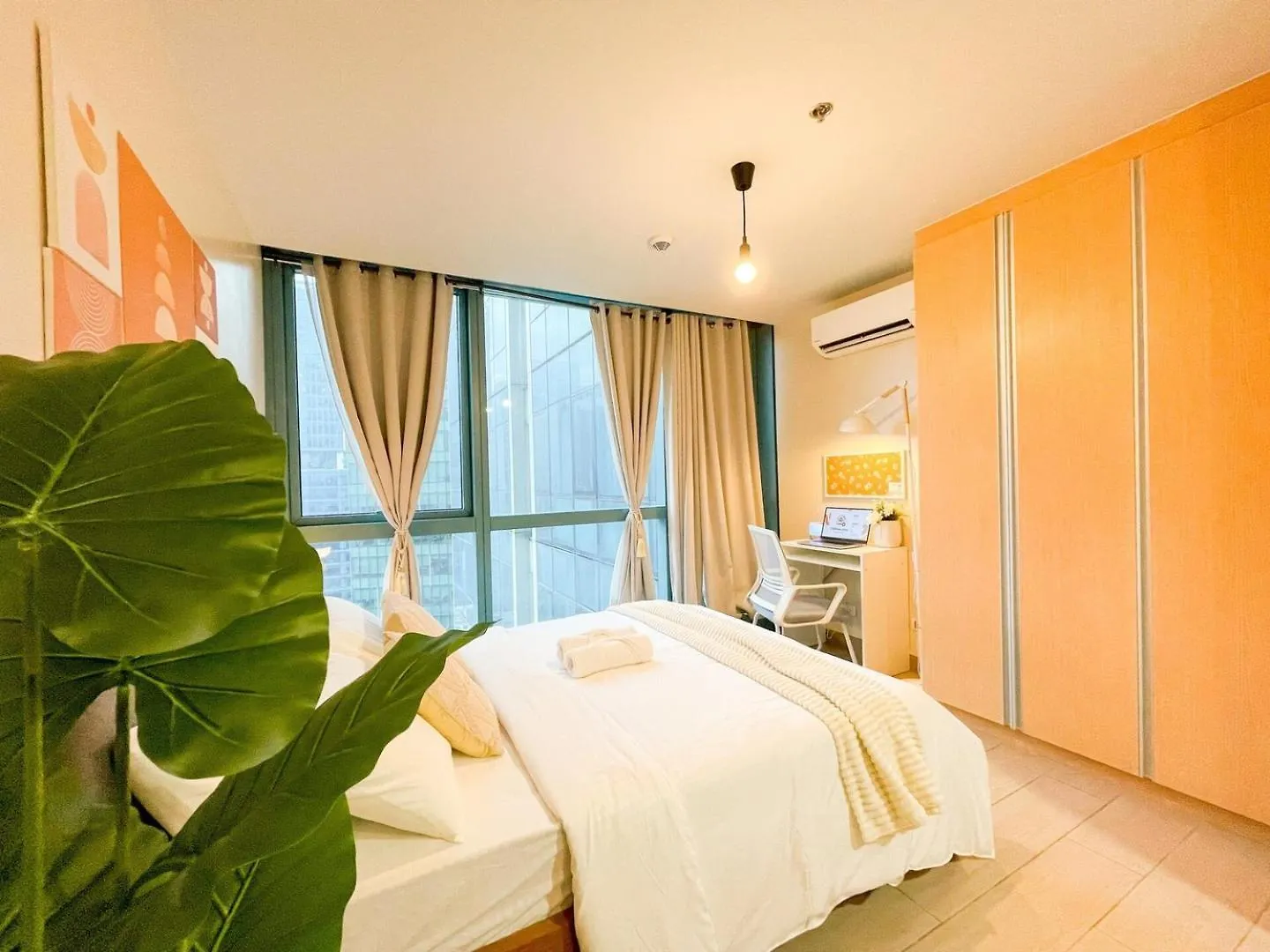 Prime Bgc Condo: Uptown Mall & Hyatt #Ournw21N Manila Ferienhaus